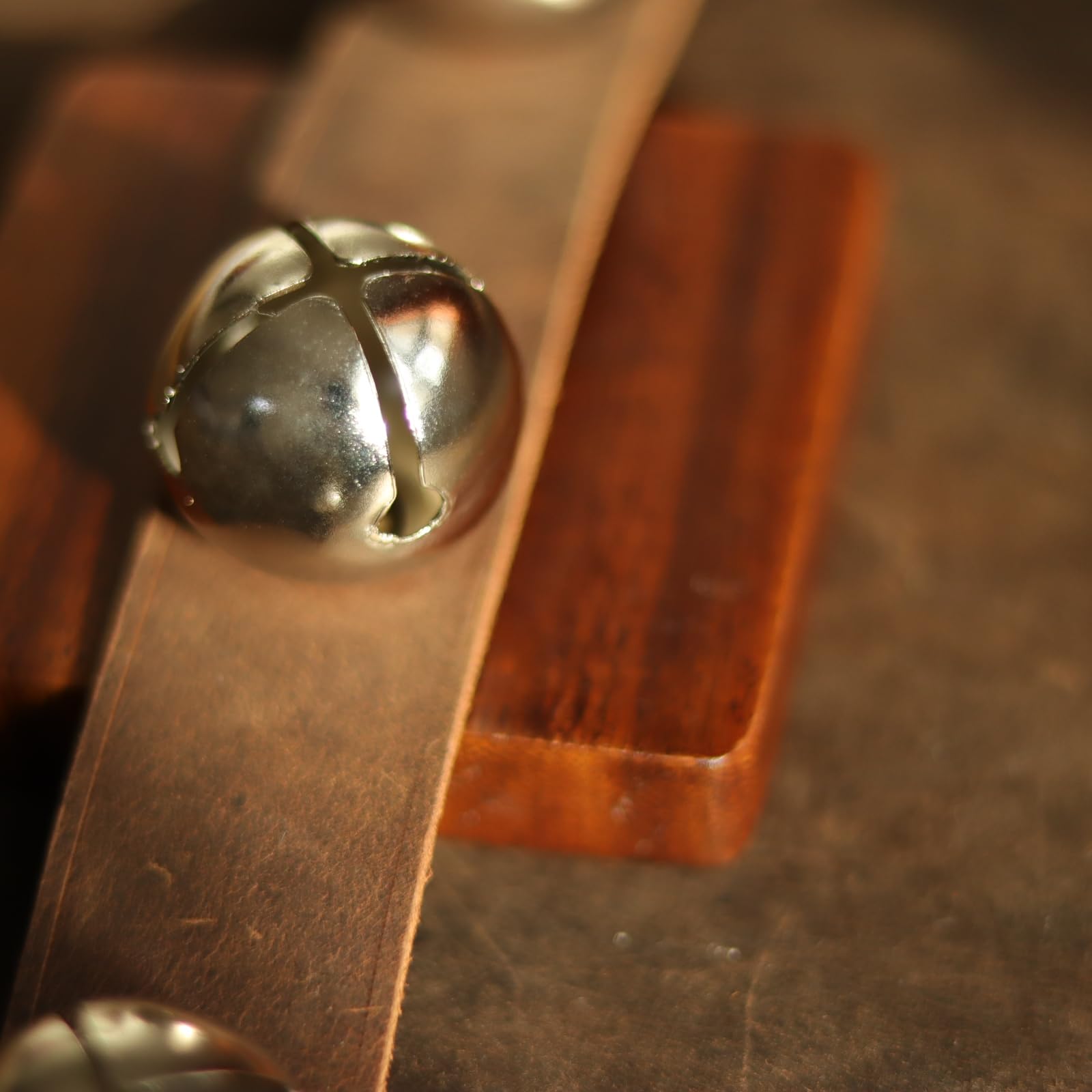 Amazon.com: Hanging Sleigh Bell for Door knob,5 Loud Jingle Bells