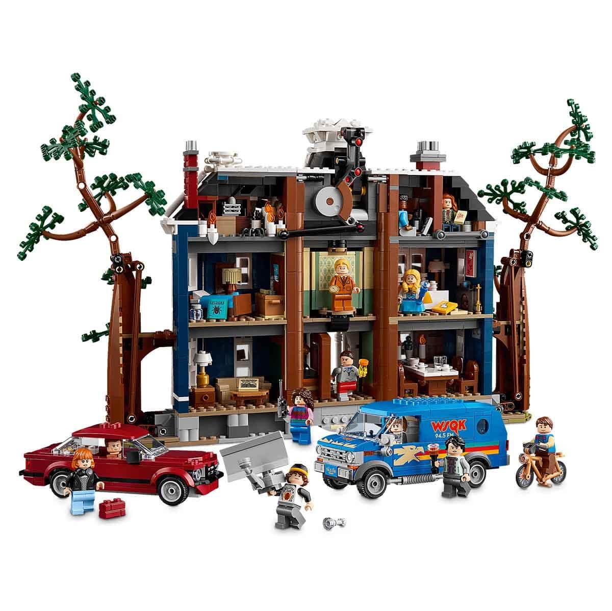 LEGO 11370 Icons Stranger Things: Creel Ailesinin Evi 2593 Parça Yapım Seti