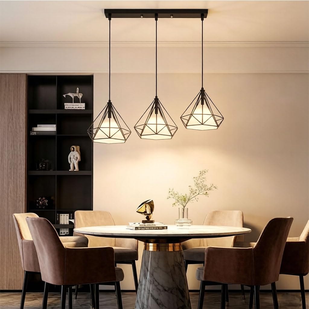 Czarna Lampa Wisząca Industrialna Z Geometryczną Klatką Trójświetlna Z Białymi Kloszami Plafon Wiejski Amerykański Z Rombową Klatką Z Kutego Żelaza Do Jadalni I Baru(A)