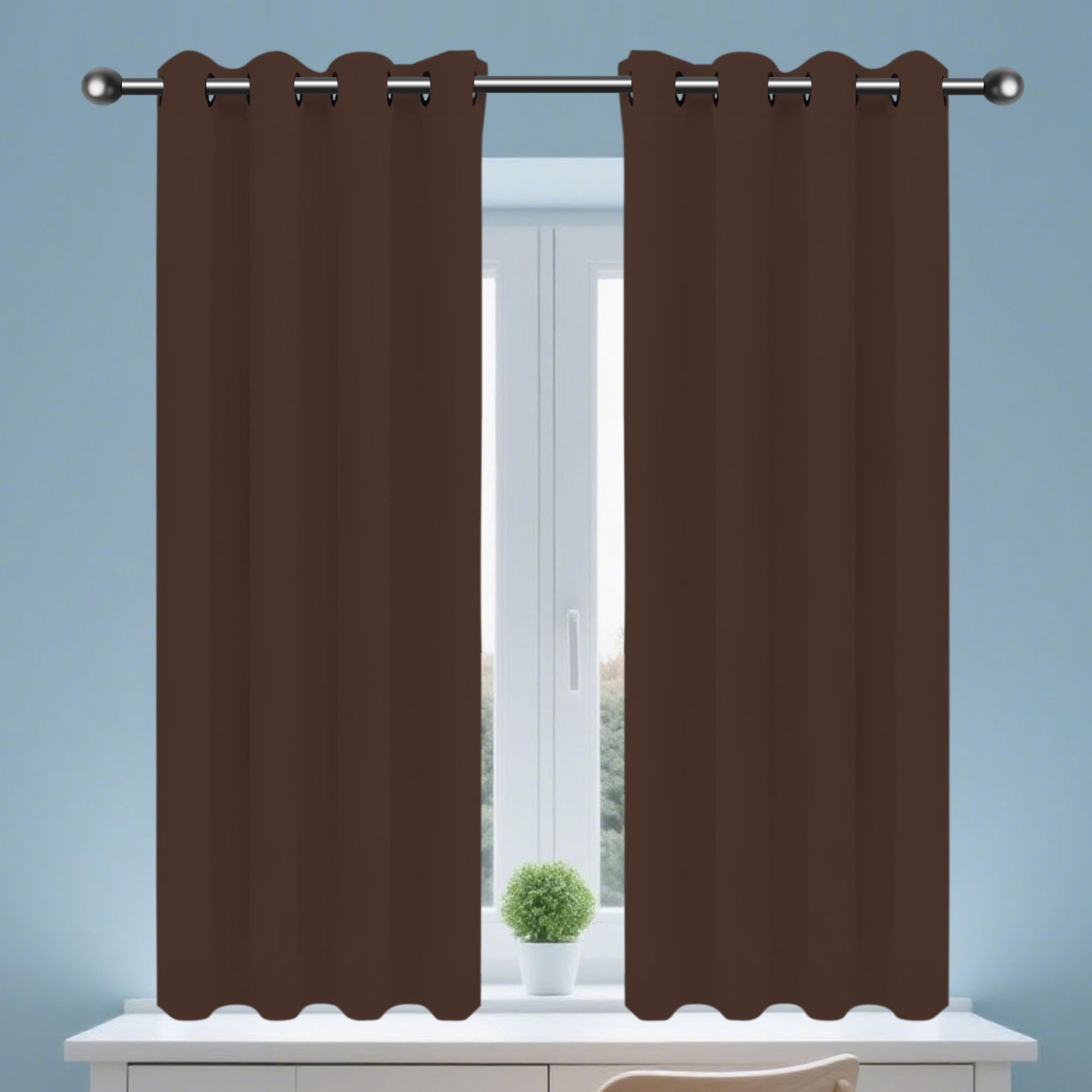 Rideaux salon thermiques 300x195 cm en brun élégant pour un intérieur raffiné