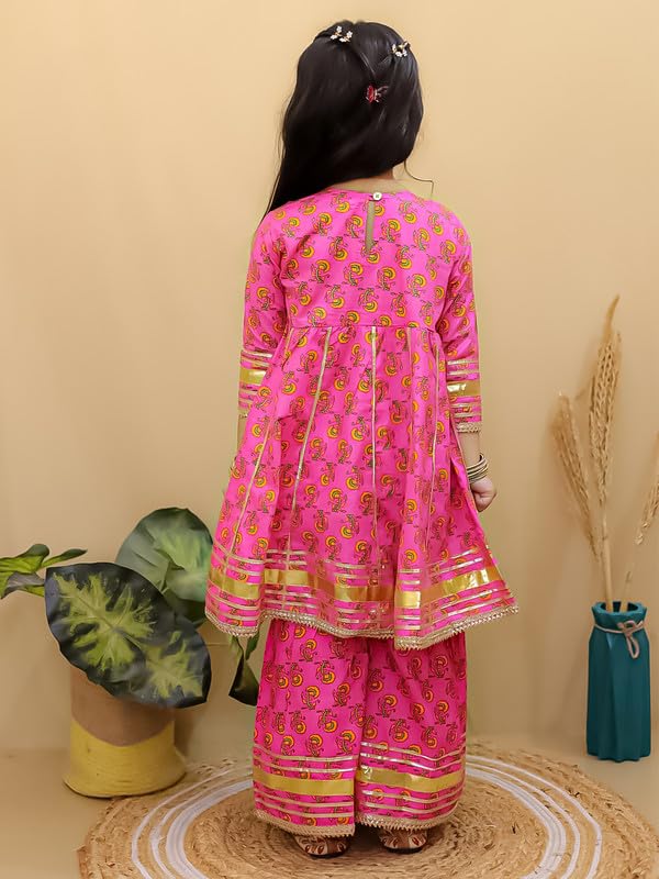 Image of superminis Girls Cotton Floral Printed Gotta Work 3 /4 Sleeves Sharara Suit Ethnic Wear Set