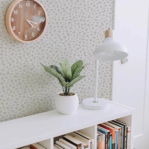 Miniatura 5 de Tempaper Papel tapiz extraíble de Scout perfectamente neutro, 20.5 pulgadas x 16.5 pies, fabricado en los Estados Unidos