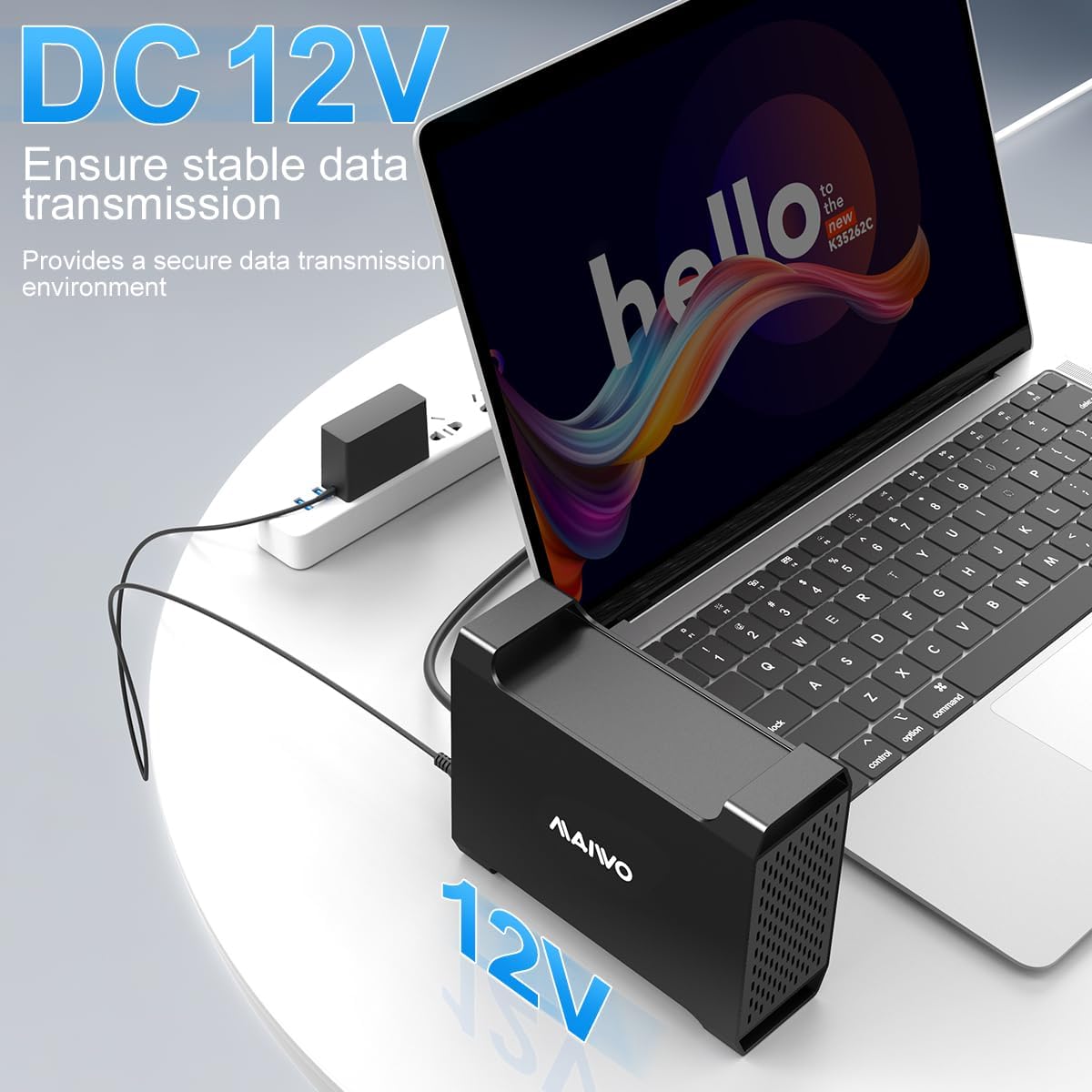 MAIWO enclosure connected to power adapter and laptop