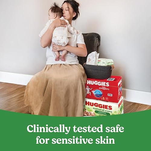 Miniatura 8 de Huggies Natural Care Sensitive - Toallitas para bebé, hipoalergénicas, 99 % de agua purificada, 3 paquetes de repuesto (624 toallitas en total)