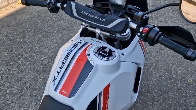Adesivi Protettivi Resinati Per Ducati DesertX 2022 - Effetto 3D, Made In Italy, Anti Graffi E Urti