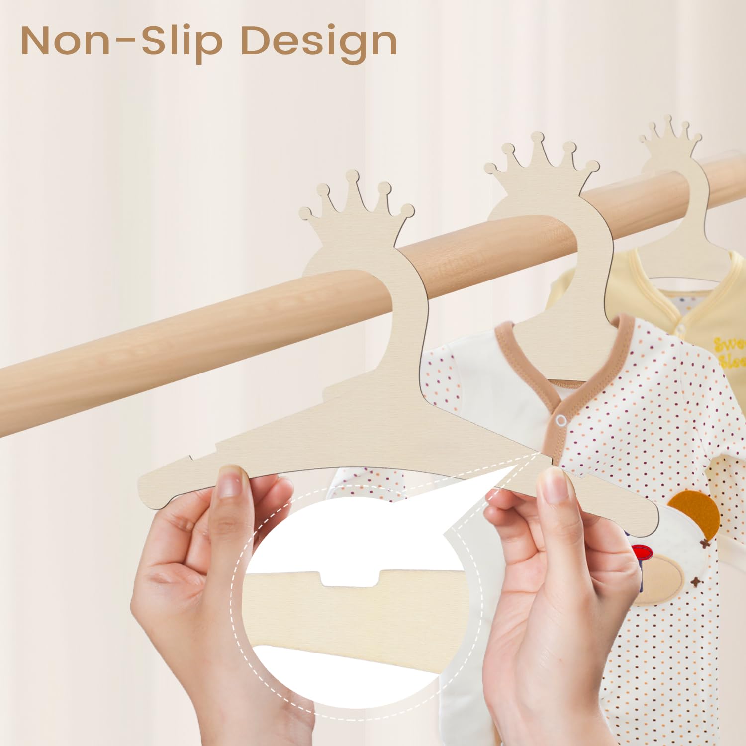 Paquete de 20 perchas de madera para ropa de bebé, lindas perchas de madera de corona para recién nacidos, niñas y niños de 9 pulgadas, perchas para guarderías, abrigos, pantalones, almacenamiento de