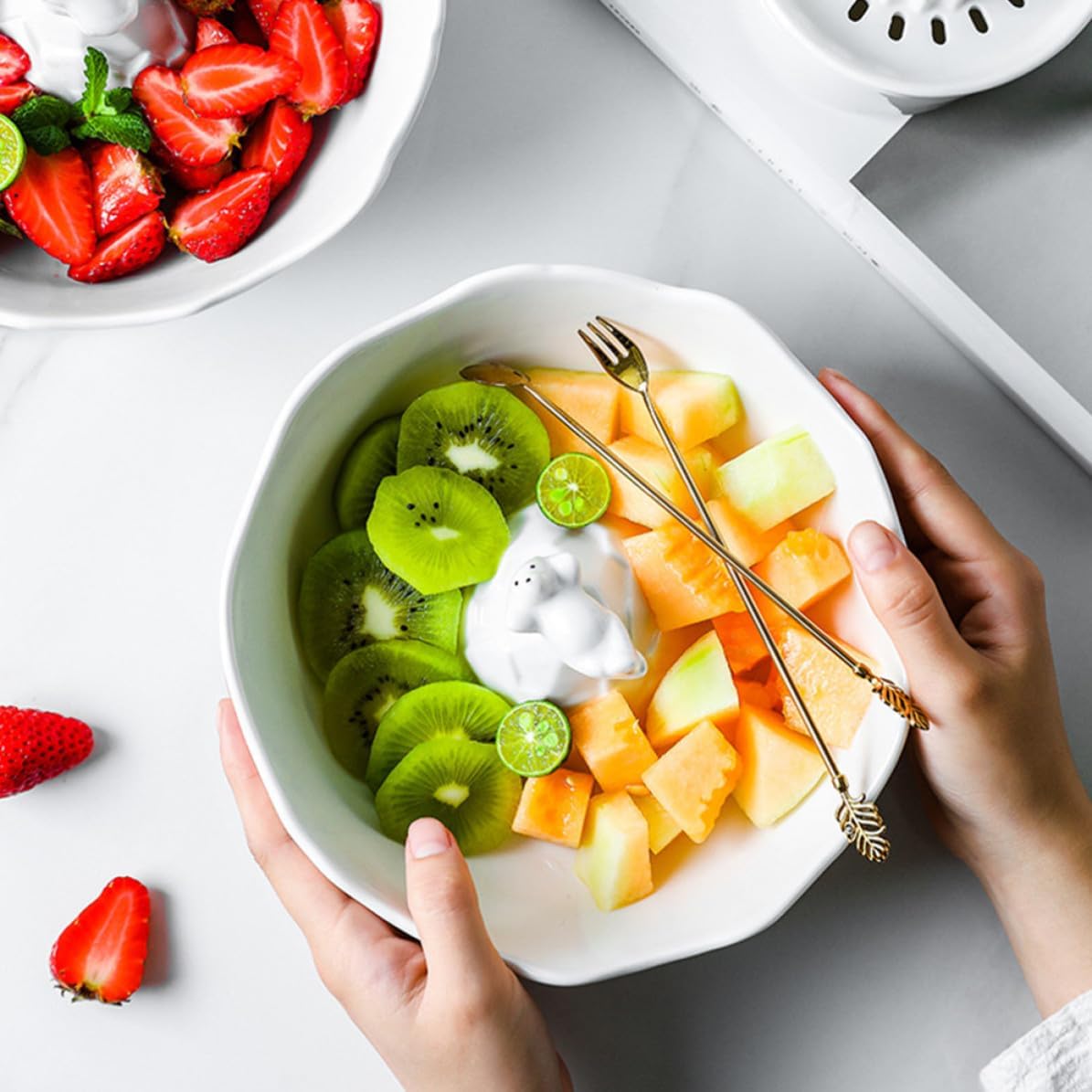 Creative Bear Ceramic Salad Dessert Bowl for Soup and Fruit