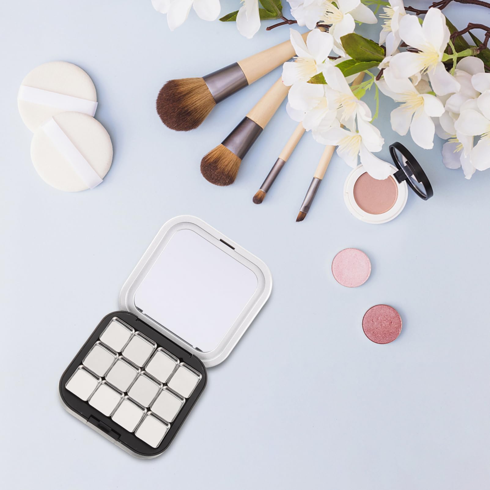 Beavorty 5 Ensembles Palette De Fards À Paupières Vide Fard À Paupières Pailleté Cosmetic Organizer Palette De Fard À Paupières Magnétique Plateau De Cosmétiques Métal Black 2 Pièces * 5