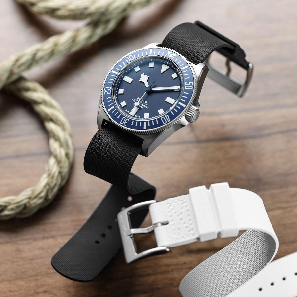 WatchGecko TidalPass British Military FKM Gummi-Uhrenarmband, wasserdicht, vielseitig und stilvoll, 2 Arten tragbar