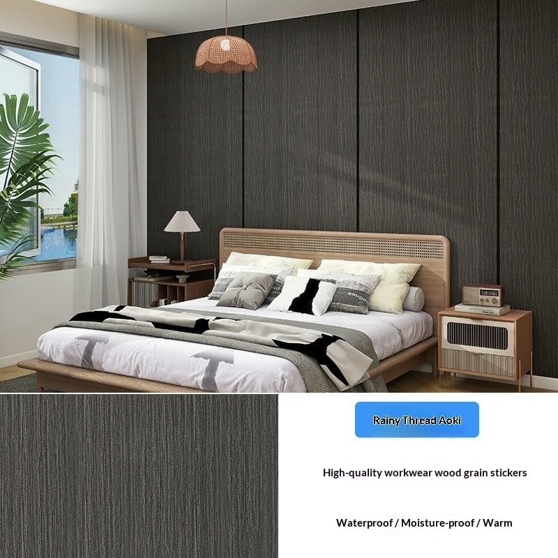 Papier peint autocollant bois gris foncé pour rénover les murs de salle de bain