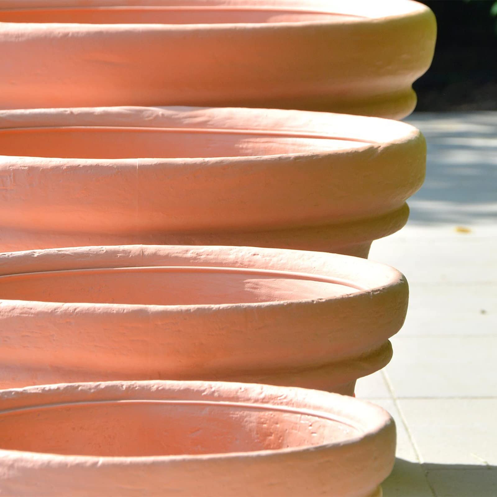 Mondo Viro Vaso in resina impruneta Elios per esterno con sottovaso con riserva d'acqua (cm Ø59x48h, Terracotta)