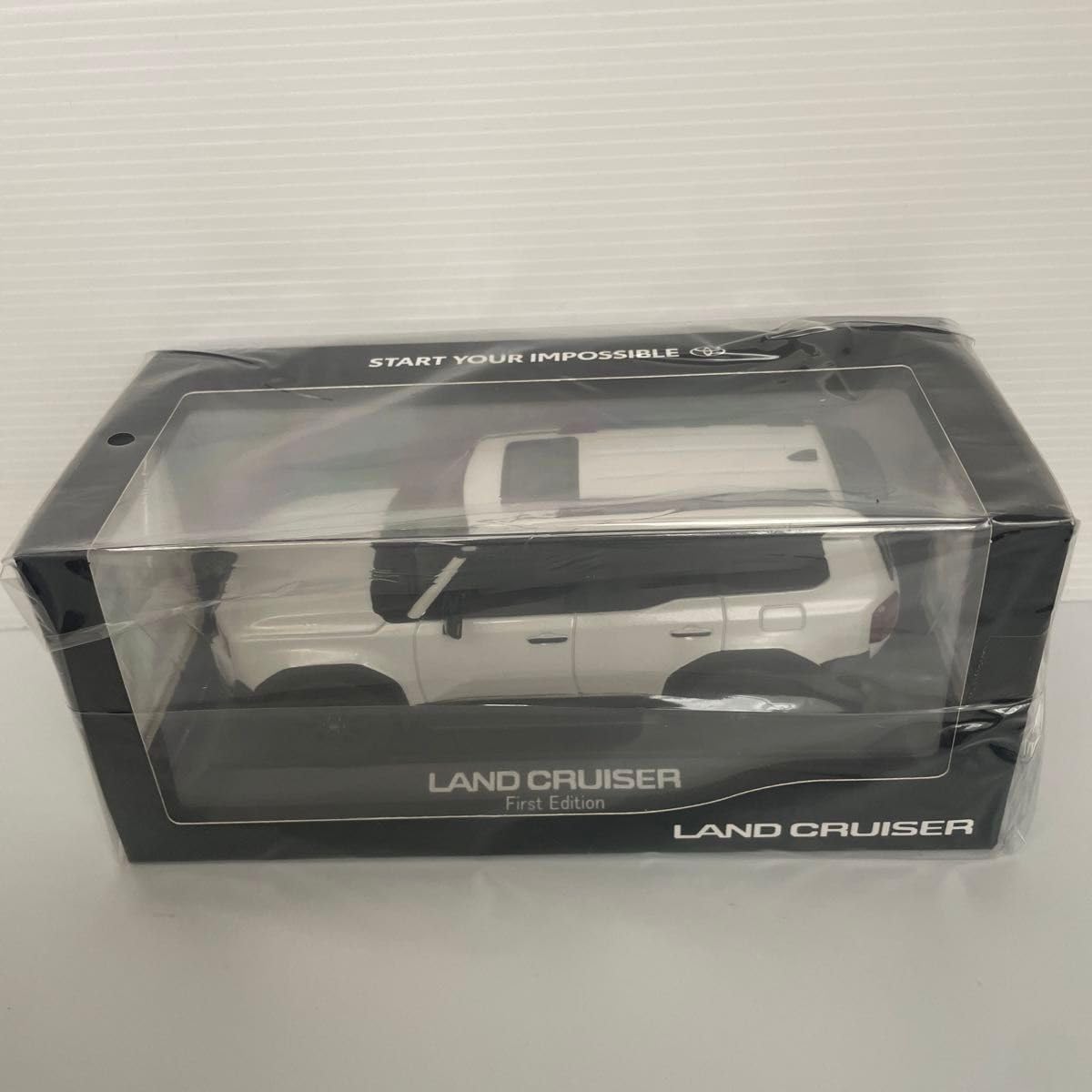 Amazon.co.jp: 新型ランクル250 ミニカー プラチナホワイトパール 