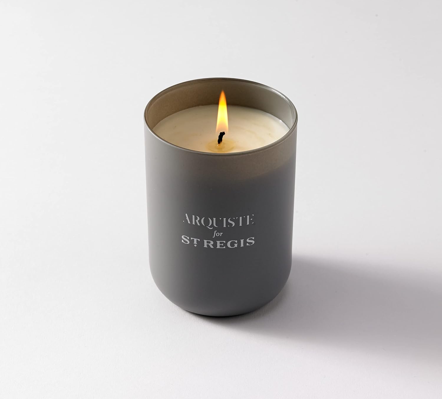 St. Regis Hotels Caroline's Four Hundred Candle by Arquiste - 8.9 oz.