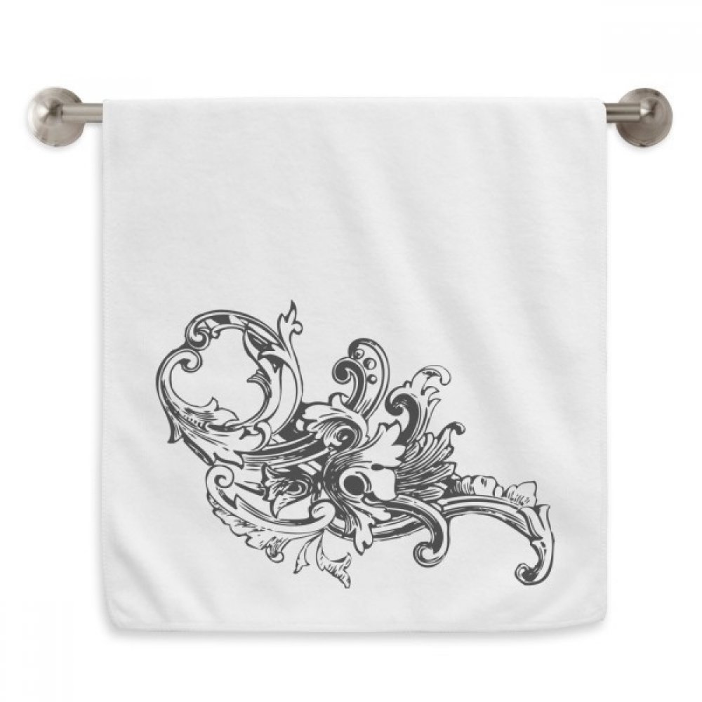 Serviettes moelleuses baroque blanc pour un spa à la maison