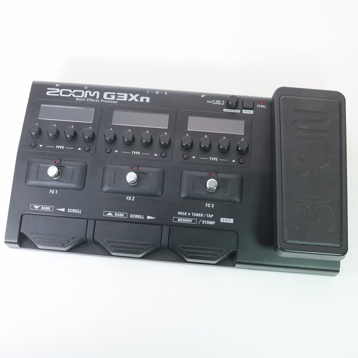 Zoom G3Xn Multi-Effects Processor with Expression Pedal for Bass Bundle with Power Adapter, Picks, Gearlux Instrument Cable, Patch Cable and Austin Bazaar Polishing Cloth