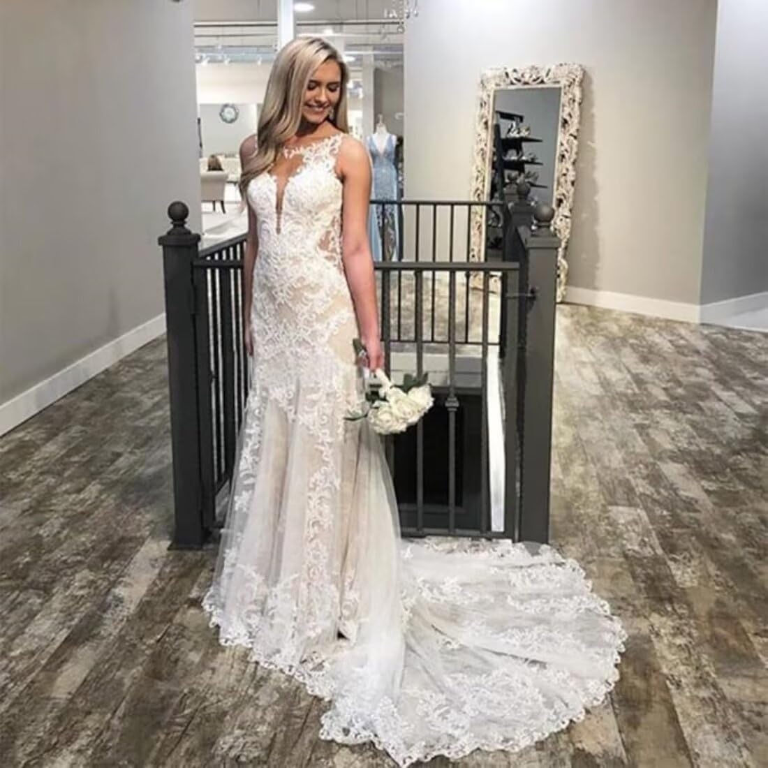 Women's Beach Illusion Backless Train Bridal Ball Gowns Lace Mermaid Wedding Dresses for Bride Plus Size