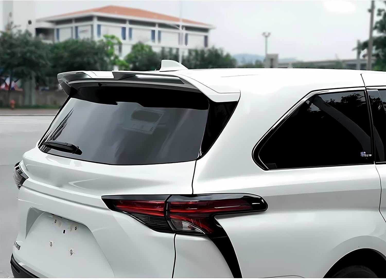 Rear Spoiler Compatible with Toyota Sienna 2021-2023 Rear Trunk Lip Spoiler Wing Vehicle Body Styling Kit(White)