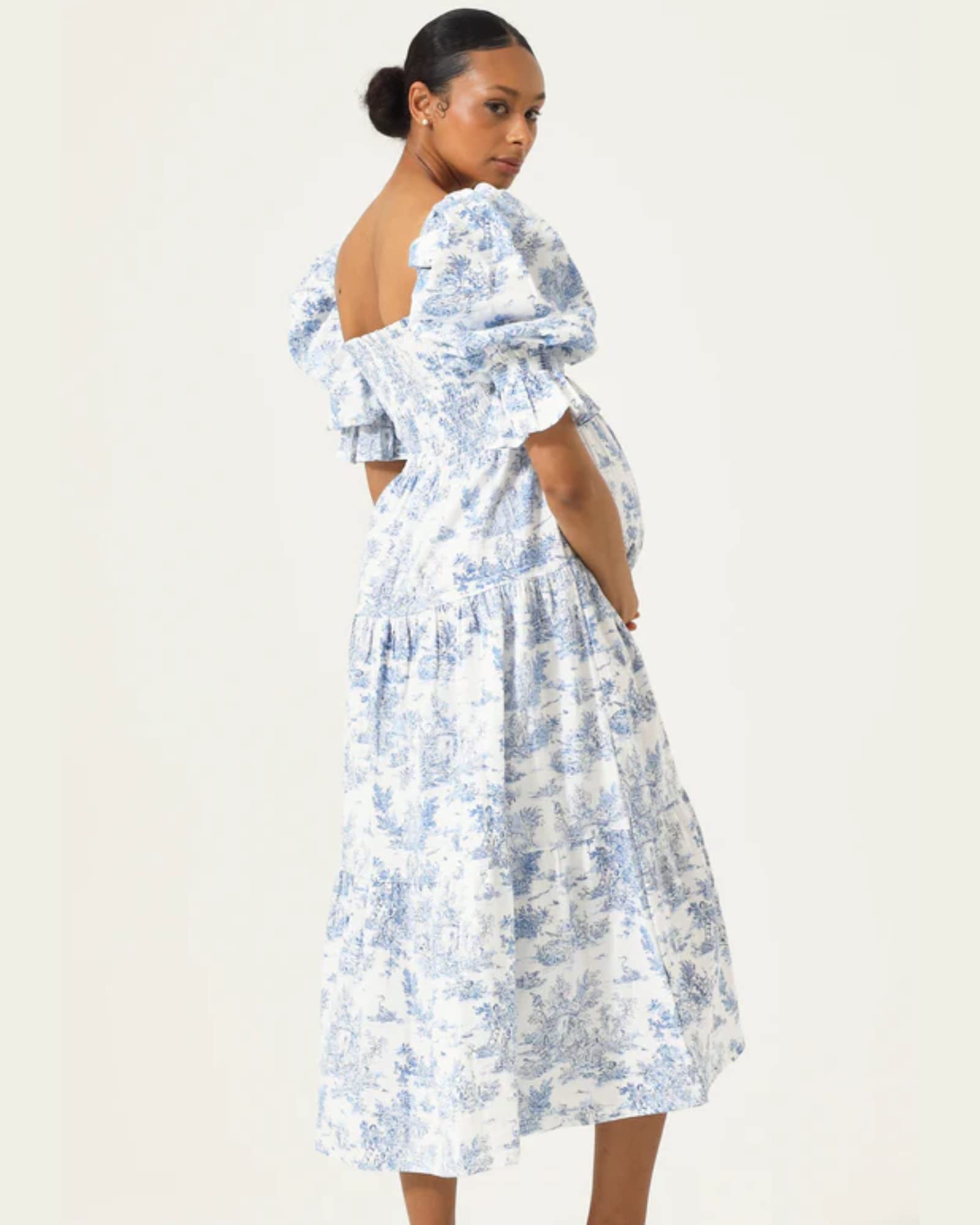 NOTHING FITS BUT Damen Kiko Kleid Klassisch