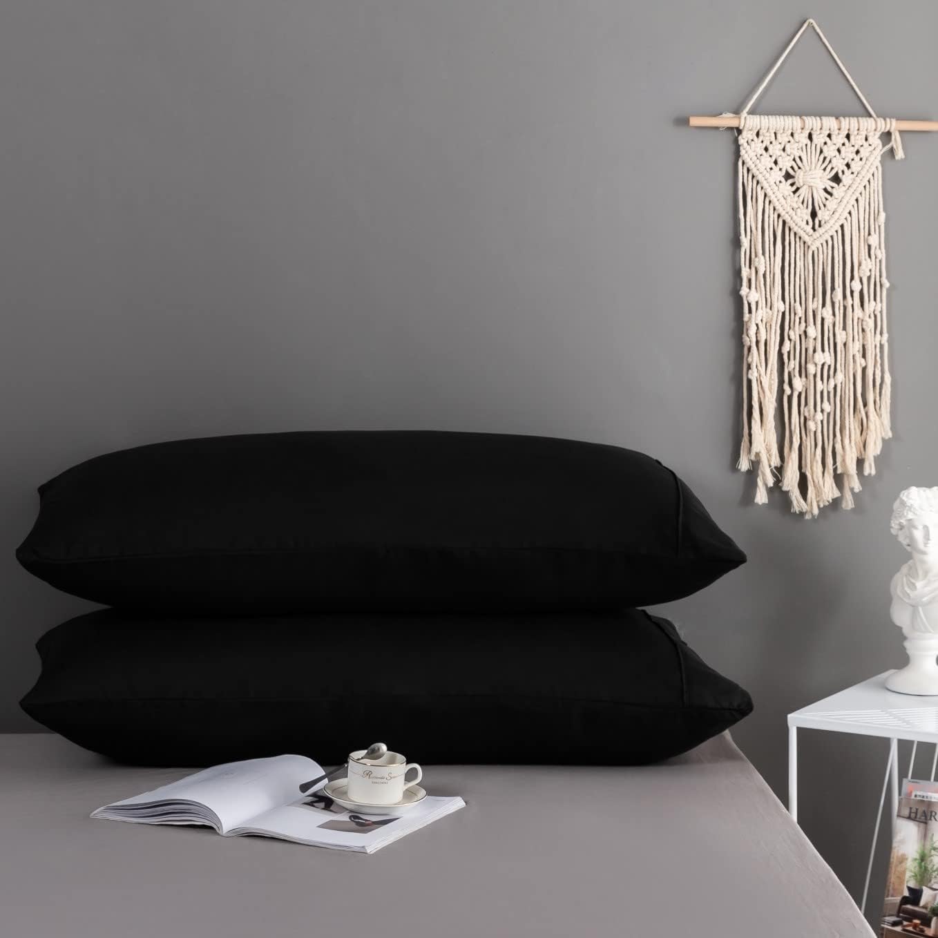 AYASW Pillowcases Queen Size Set of 2 Double Brushed Microfiber 1800 Premium Soft and Cozy Pillow Case Black 20x30 inches with Envelope Closure Wrinkle Fade Resistant Stable Holiday Decor