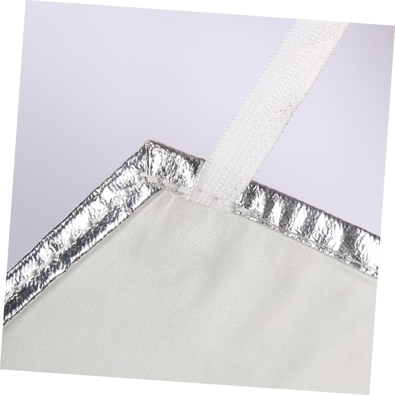 Feuerfeste Aluminiumfolien Schürze Unisex mit Verstellbaren Gurten Ölbeständig Hitzeschutz Schutzanzug für Werkstatt und Schweißarbeiten Zufällige Farbe