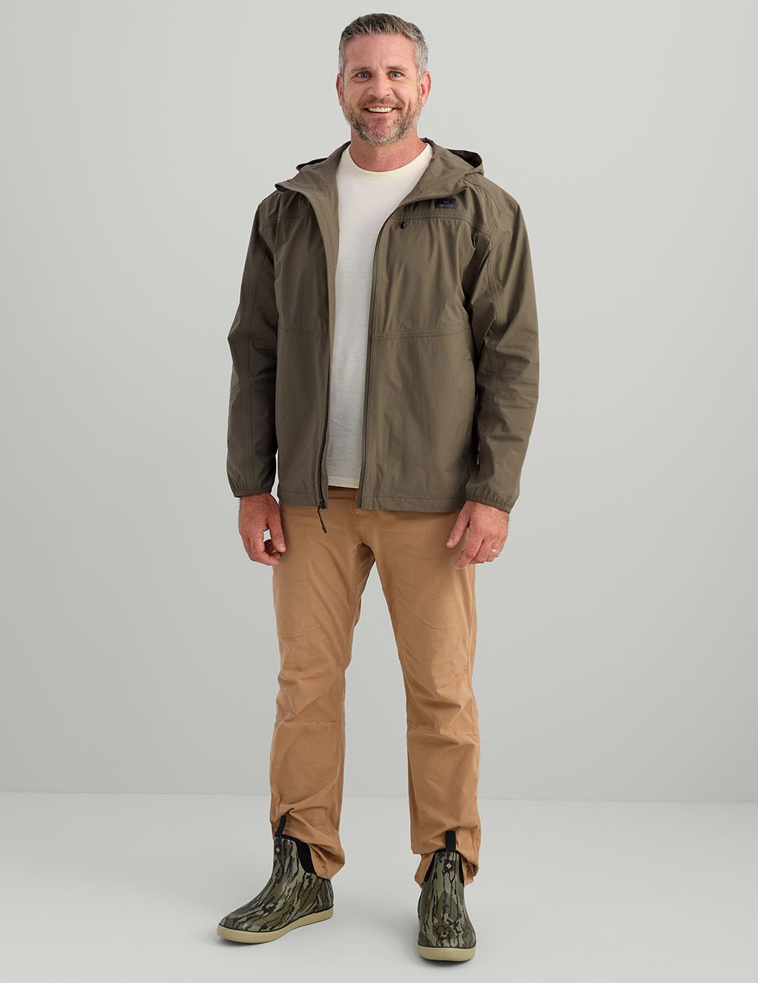 NOMAD mens Broadmoor Stretch Wind Shell Jacket, Lightweight and Wind-resistant Hunting Jacket With Flexible Performance
