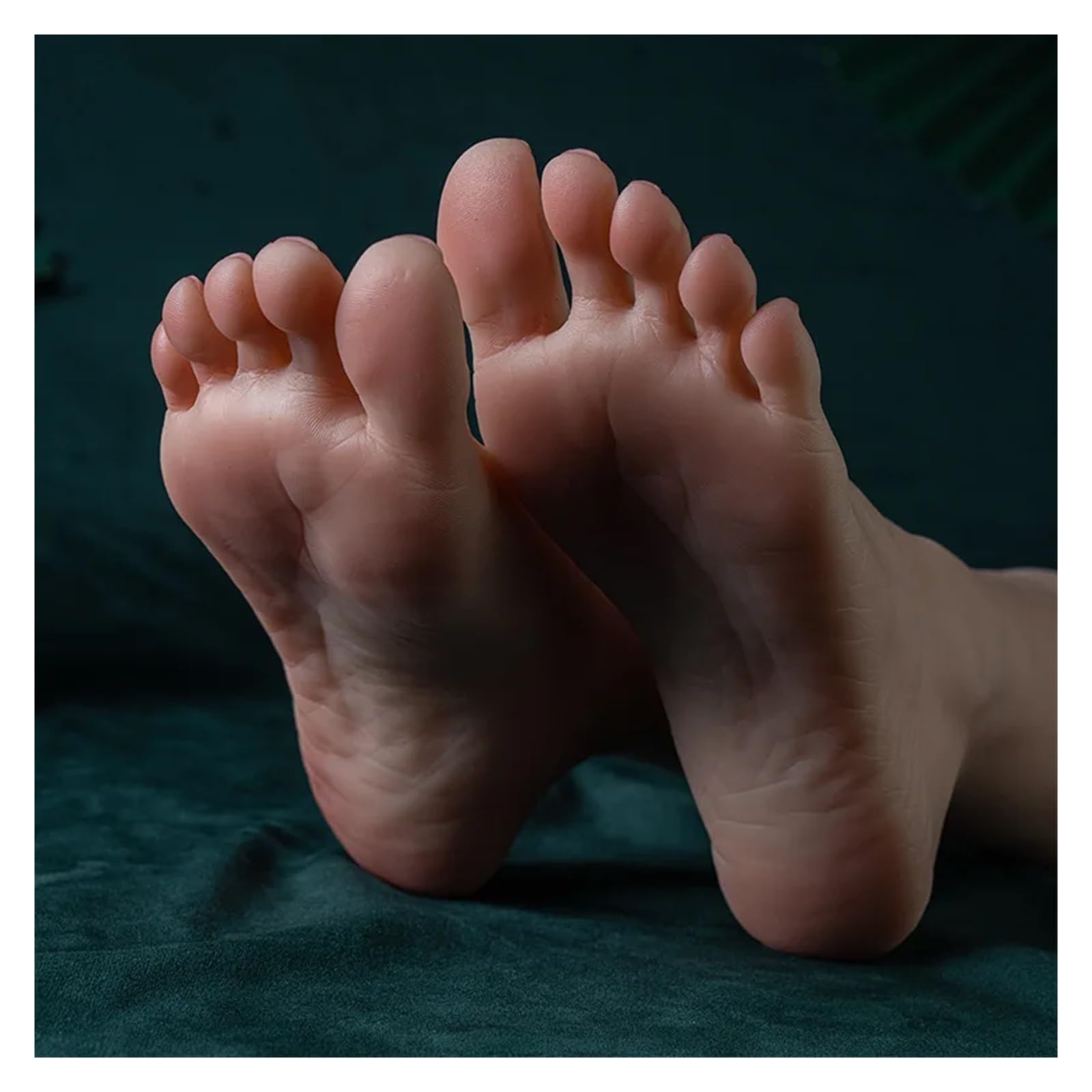 Realistyczne stopy kobiecego manekina Silikonowy model stopy żeński manekin do ćwiczeń paznokci butów skarpetek ekspozytor biżuterii TG3400(Toes No Bone,One pair)