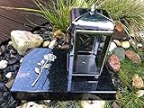 Gesamtgewicht: ca. 11kg Or Grablaterne und Rose aus Edelstahl inklusive Granitsockel 20cm x 30cm x 5cm Schwarz Lampe mit Sockel und 3D Rose