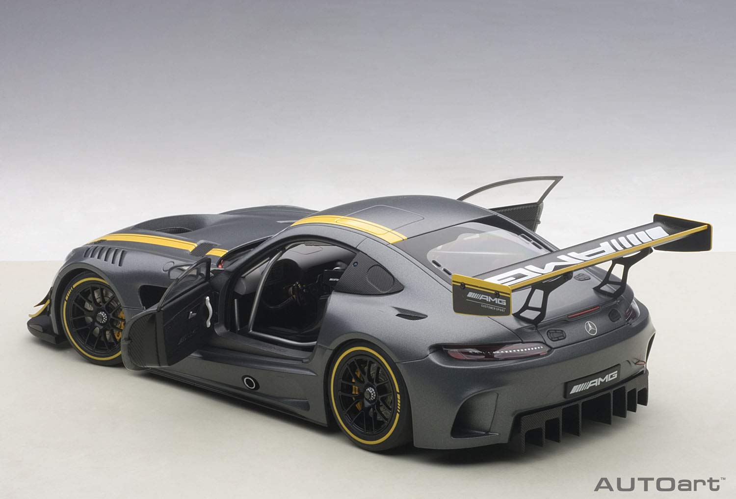 Amazon | AUTOart 1/18 メルセデス・AMG GT3 プレゼンテーションカー