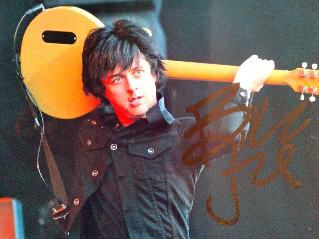 ビリー・ジョー・アームストロング直筆サイン入り2Lサイズ写真… Amazon.co.jp: ビリー ジョー アームストロング直筆サイン入り2Lサイズ