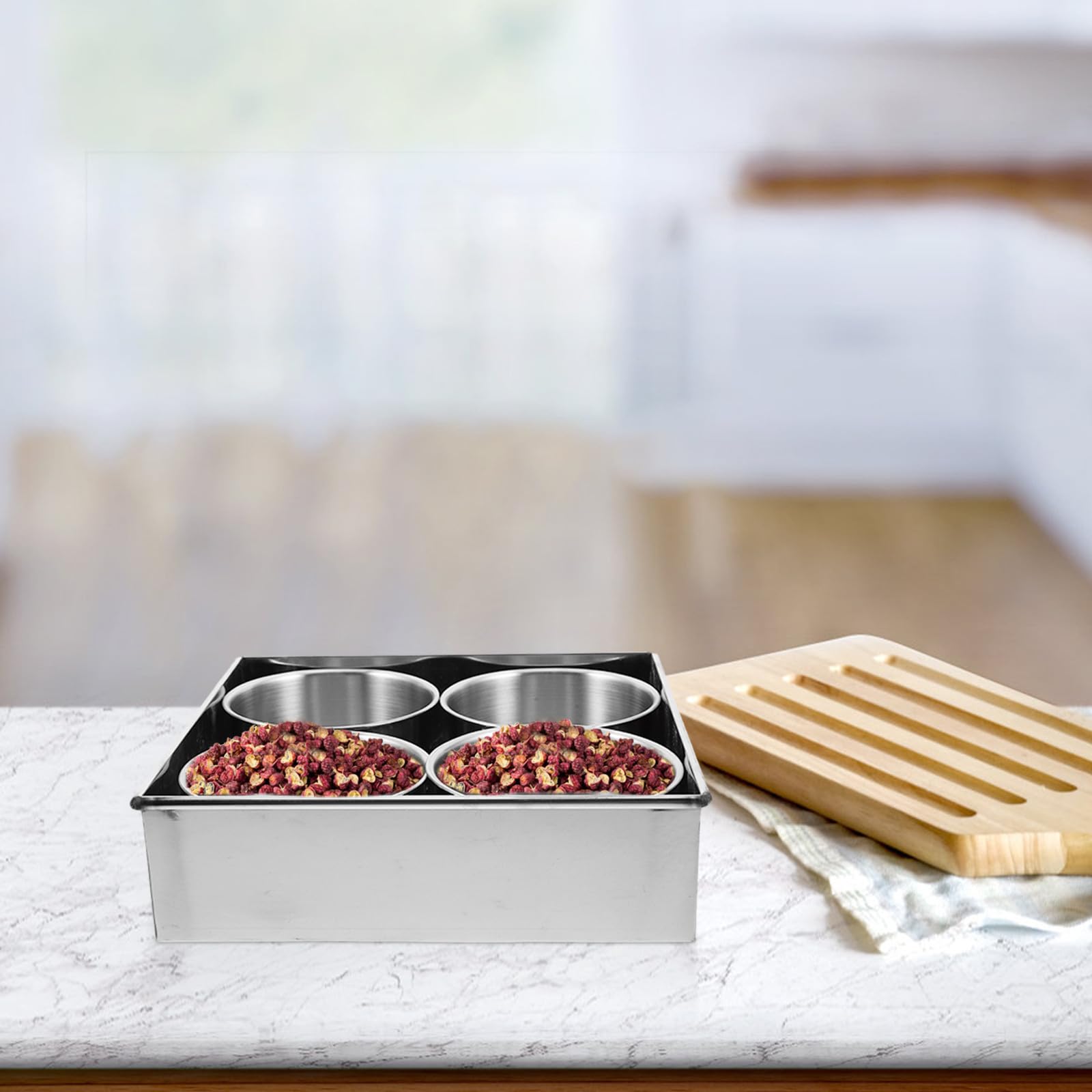 Operitacx Edelstahl Gewürzbehälter mit Vier Fächern Japanischer Küchengewürzhalter Langlebige Haushaltsbox für Soßen und Gewürze Minimalistisches Design für Zuhause und Restaurant