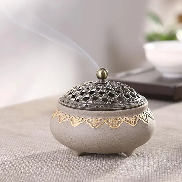 Brûleur d'encens en céramique rétro avec couvercle métal - Brule encens charbon