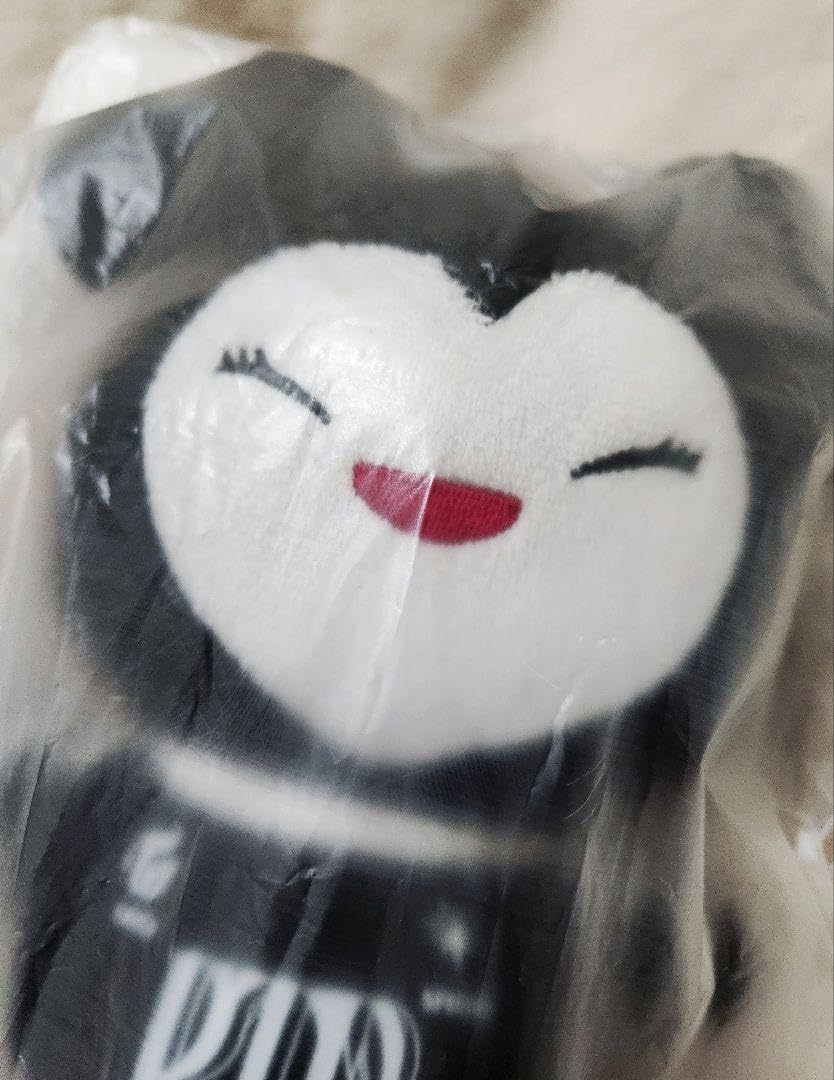 ば*り様 THIS IS FOR アプグレ特典&銀テ&黒ラブリー Amazon.co.jp: TWICE READYTOBE アプグレ特典 黒ラブリー スタジアム