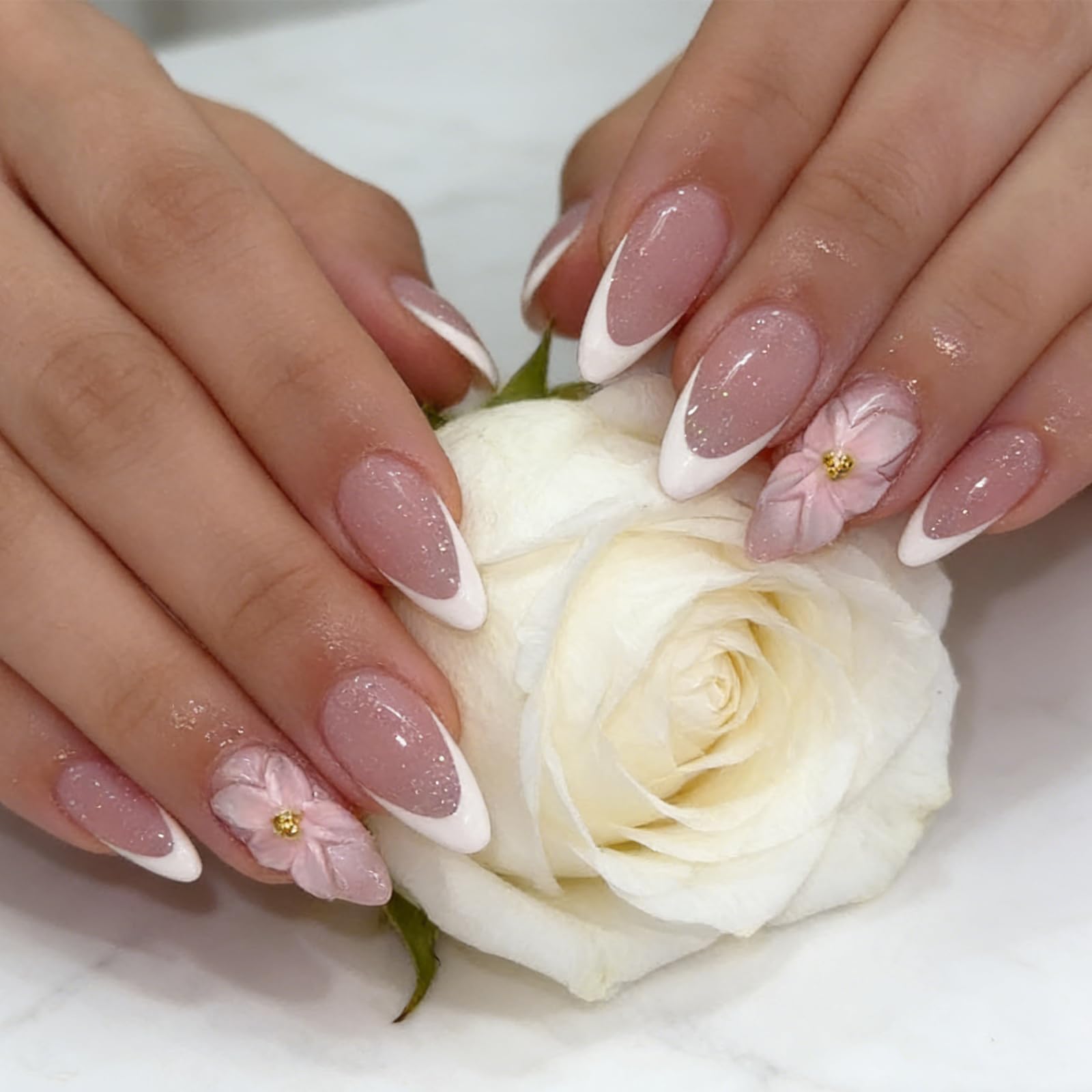 Press on Nails, 24 Uds. Uñas Falsas con Flores 3D de Color Rosa y Punta French, Uñas Artificiales Reutilizables con Brillo, Kit de Uñas para Mujeres — view 4