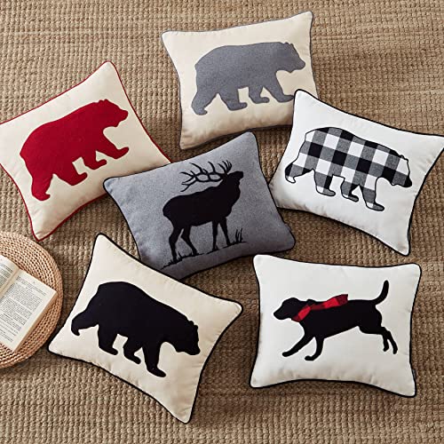 Image of Eddie Bauer Home Throw Pillow with Zipper Closure, Perfect Luxurious Bedding Set for Bed or Sofa, 16 inch x 20 inch, Bear Twill Black