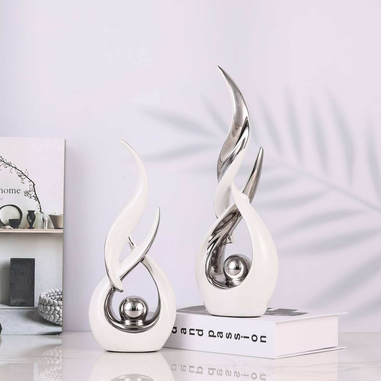 2 estatuas de cerámica blanca y plateada para decoración del hogar, esculturas de arte abstracto moderno, elegantes objetos decorativos de mesa para comedor, entrada, soporte de TV, chimenea, centros
