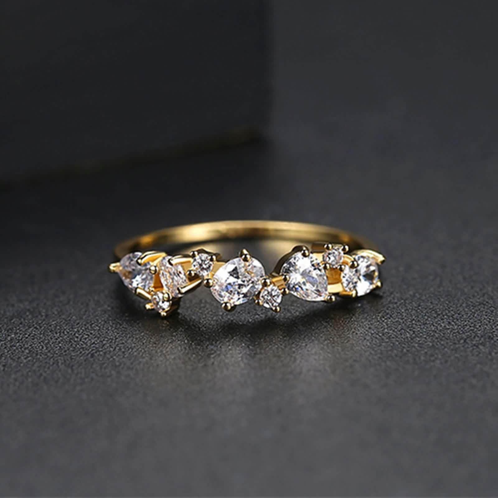 Pierścionek zaręczynowy, złoto próby 375, żółte złoto, elegancki diament laboratoryjny i pierścionek z moissanitem, złoty pierścionek damski próby 375, pierścionek damski dla niej