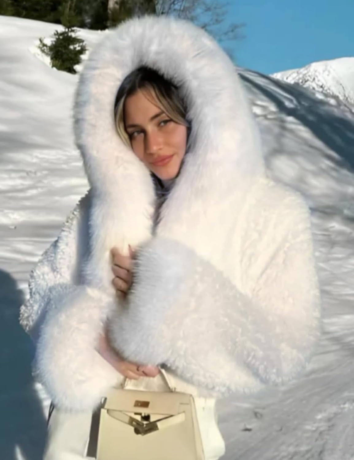 Wyeysyt Women's Faux Fur Coats with Hood Winter Warm Cropped Hoodie Jacket Long Sleeve Thick Short Outerwear with Pockets(Beige-L) - Image 2