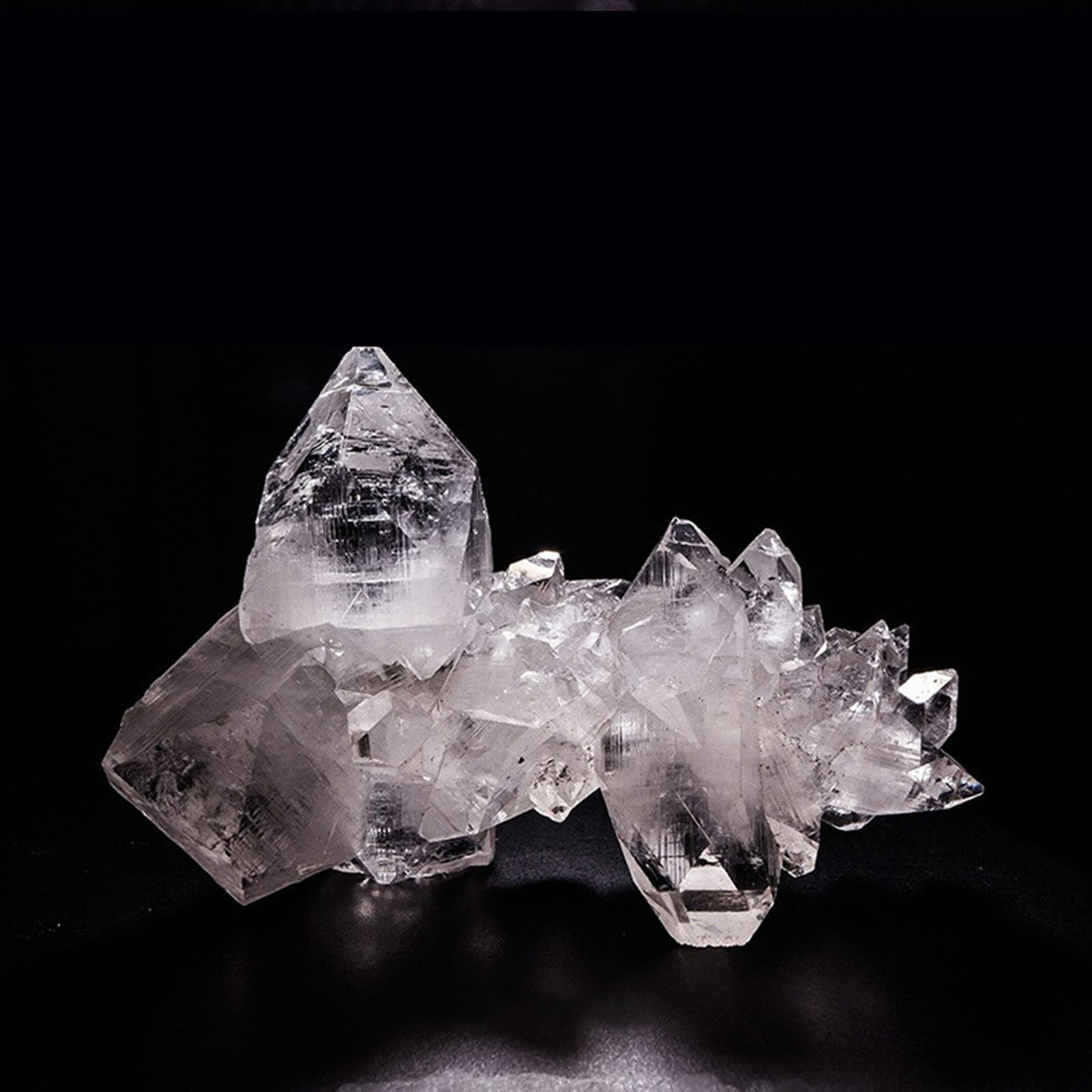 Cuarzo Transparente Piedras Naturales ásperas Cristales Grandes en Bruto Piedras Preciosas de Cuarzo curativas a Granel para curación de Reiki Fuente de caída Rocas Decoración,800G