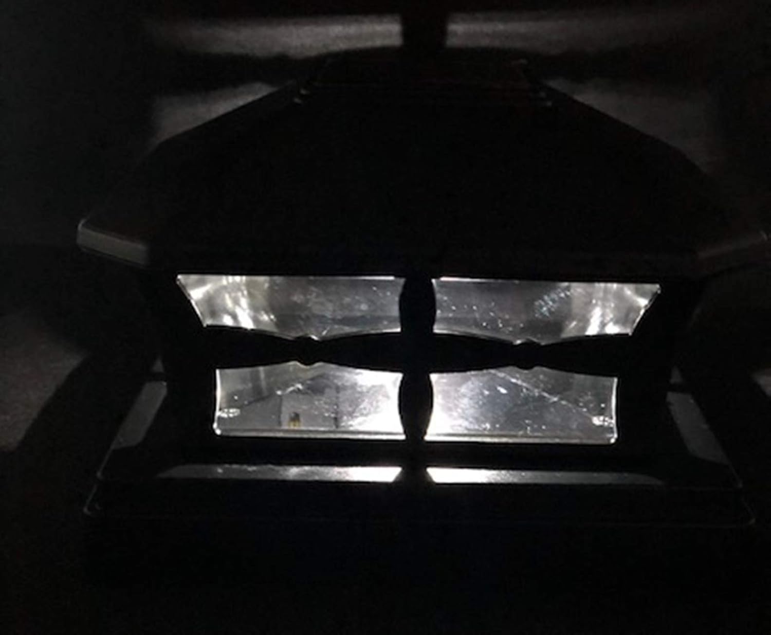 Suреr Chеар 🛒 4 Pack 4X4 5X5 6X6 Inches SMD LEDs Solar Black Finish Post Deck Fence Cap Lights for Vinyl/PCHESVC or Wood Posts (5X5) Suреr Bіg Clеаrаnсе! 4 Pack 4X4 5X5 6X6 Inches SMD LEDs Solar Black Finish Post Deck Fence Cap Lights for Vinyl/PCHESVC or Wood Posts (5X5)