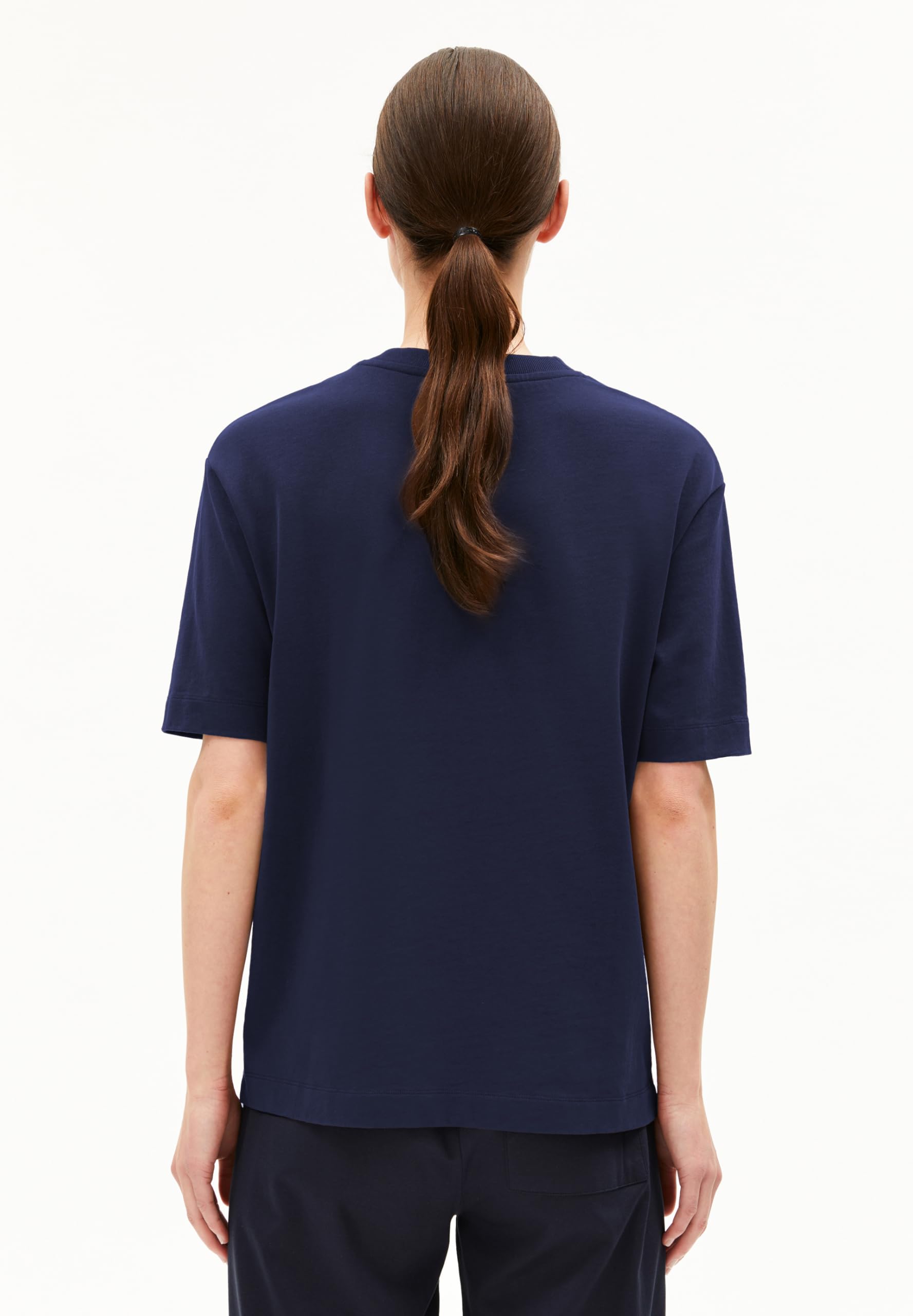 ARMEDANGELS T-shirt épais pour femme en mélange de coton recyclé TarjAA Loose Fit