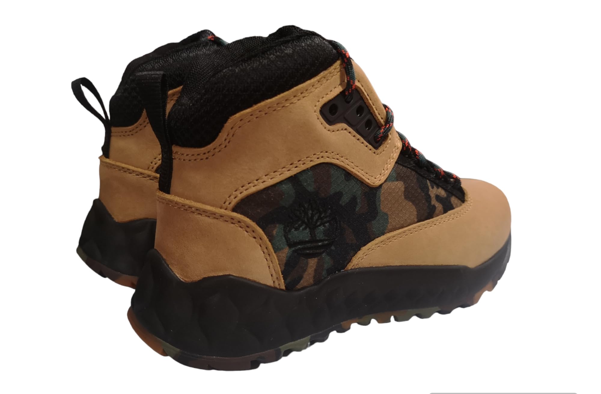 Timberland Buty do TRAKKING dla dzieci i chłopców Artykuł Solar Wave Mid w KOLORACJI Wheat I Camo. NUMERACJA od 28 do 40