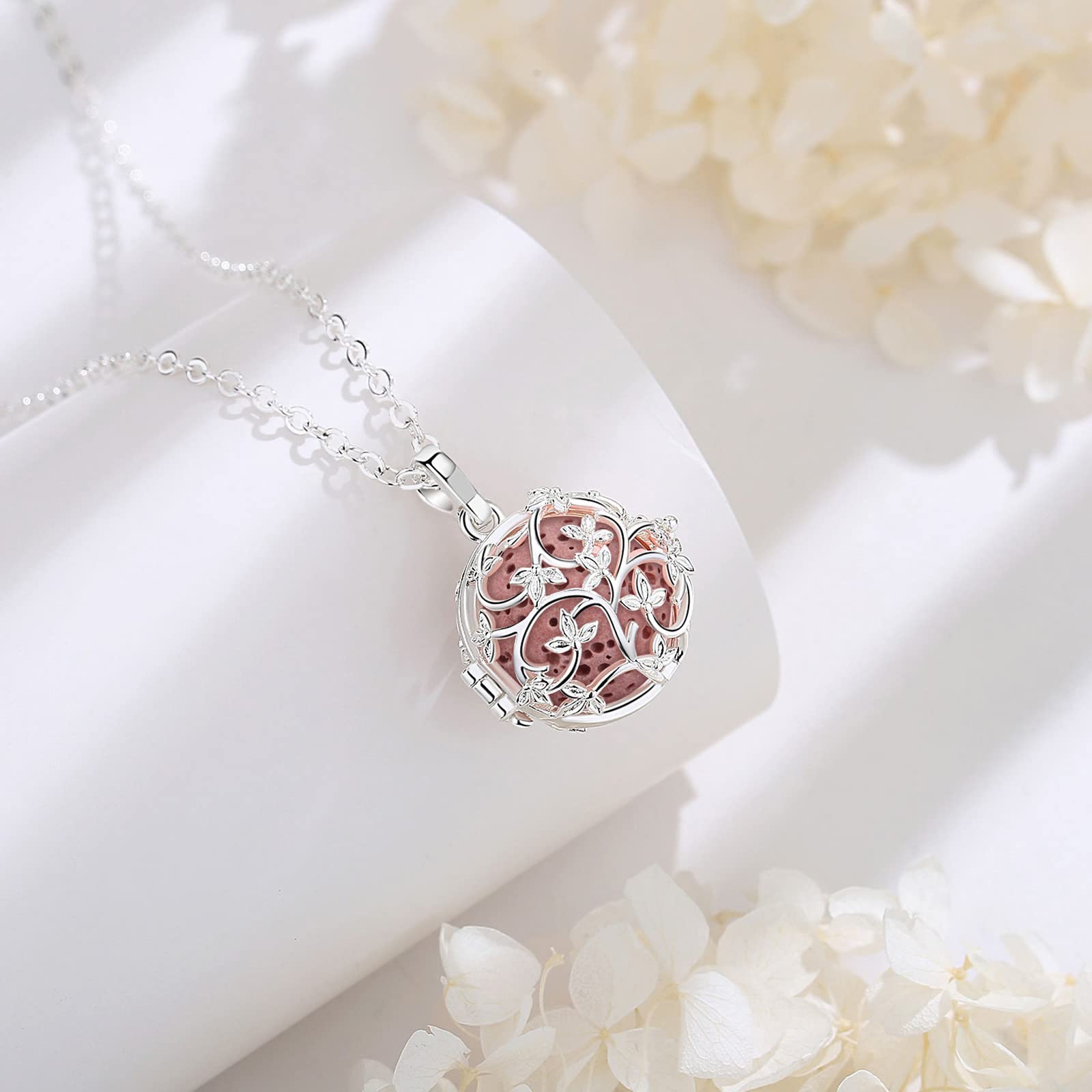 EUDORA Harmony Ball Collana Aromaterapia Ciondolo con Oli Essenziali per Donna, Collana con Diffusore Regalo di Gioielli per Ragazze con 7 Pezzi di Pietra Lavica, 24 Pollici
