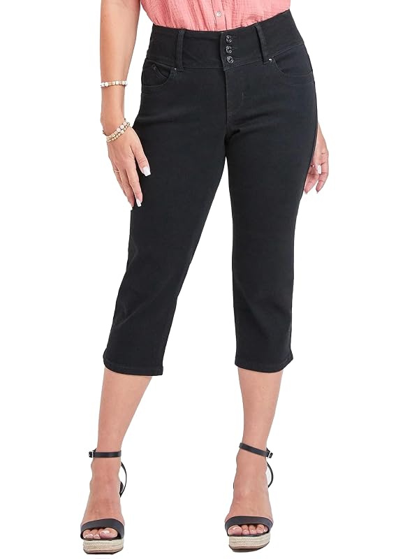 Royalty for Me Women's Wannabettabutt 3-Button Capri Sustainable, Black, 14 by Royalty For Me - Used condition - US$12.28