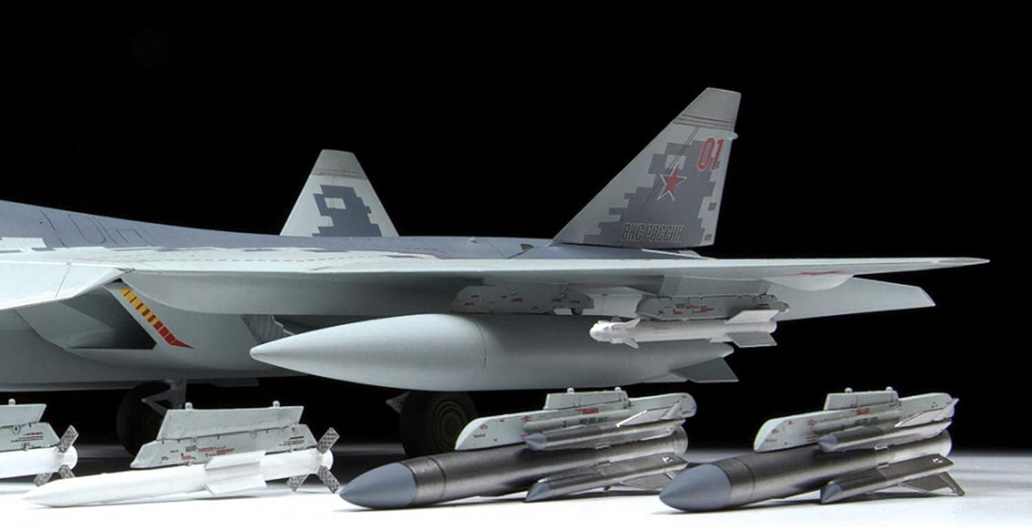 Zvezda 4824 Vehicle Model Kit, Multi-Colour
