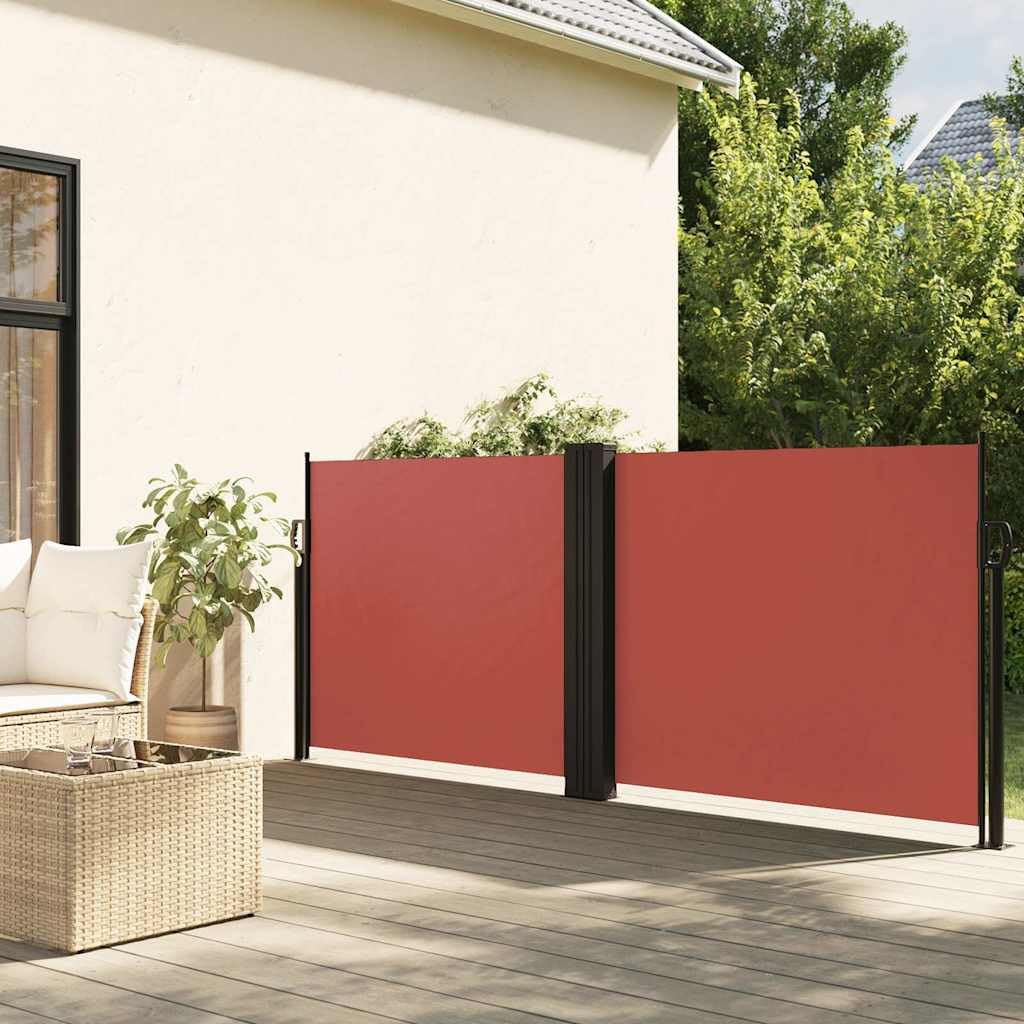 Store latéral extensible pour bloquer le vis-à-vis et le vent sur une grande terrasse