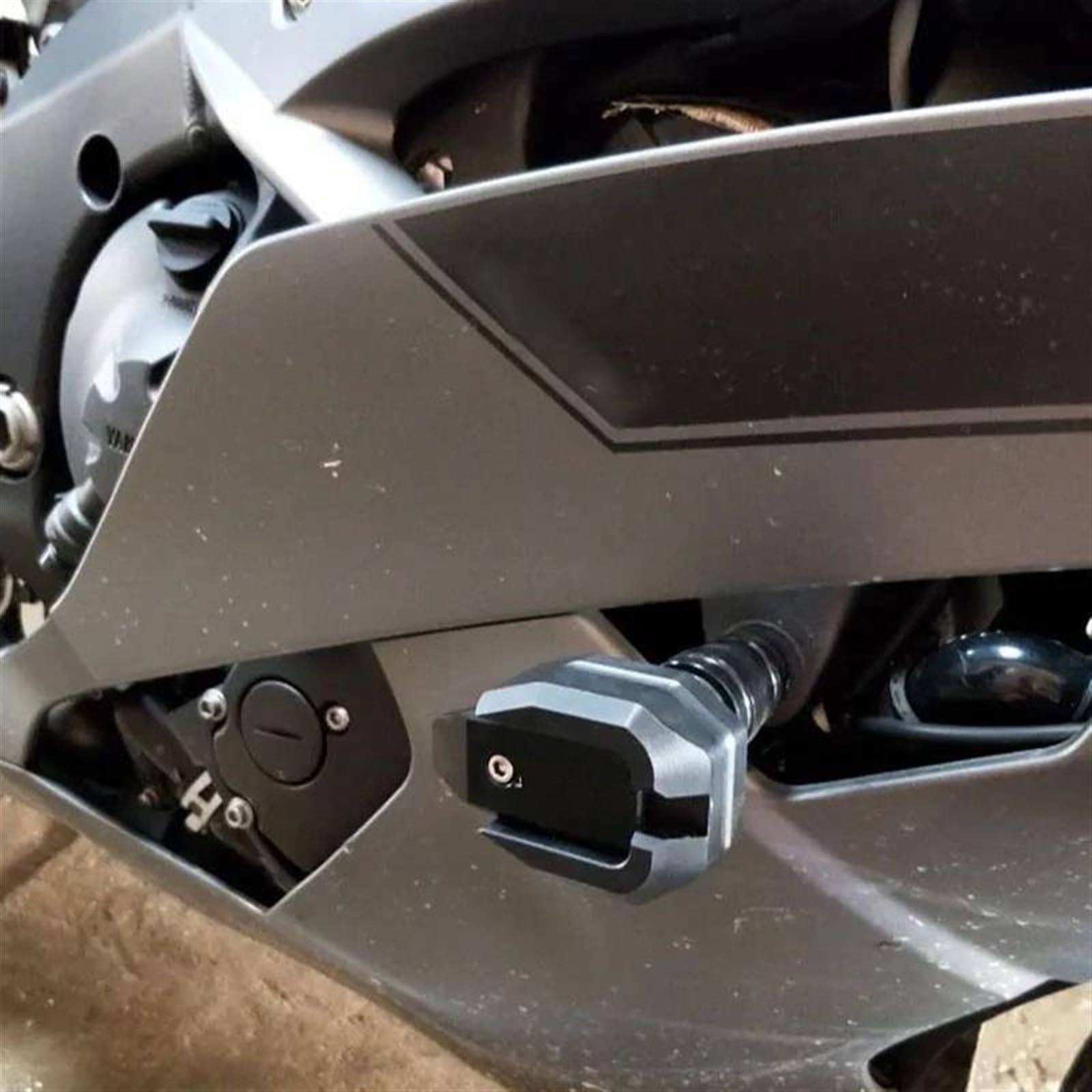 Rama Zabezpieczająca Przed Upadkiem Suwak Owiewka Osłona Crash Pad Protector Motocykl Dla Benelli Dla Leoncino 500 BJ500 BJ 500(Color:Titanium)