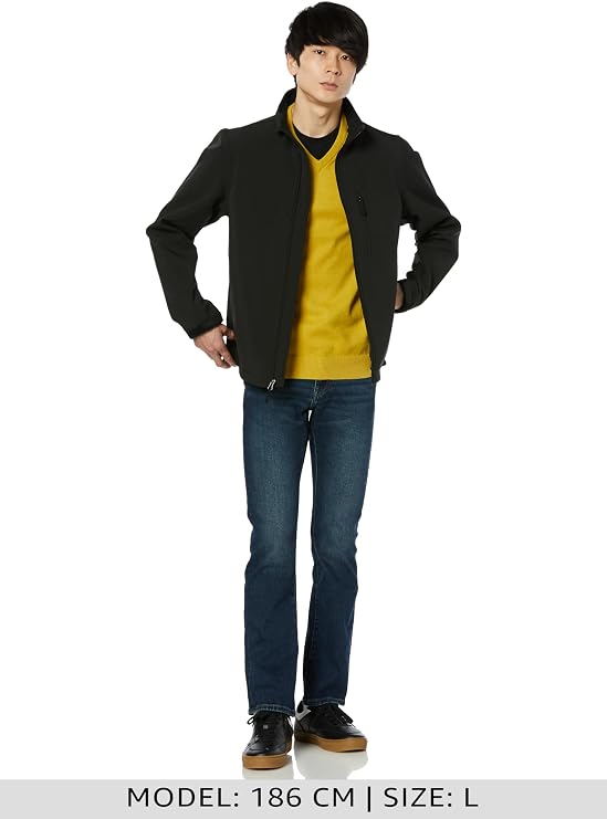 Amazon Essentials Men's Waterproof Soft Shell Jacket