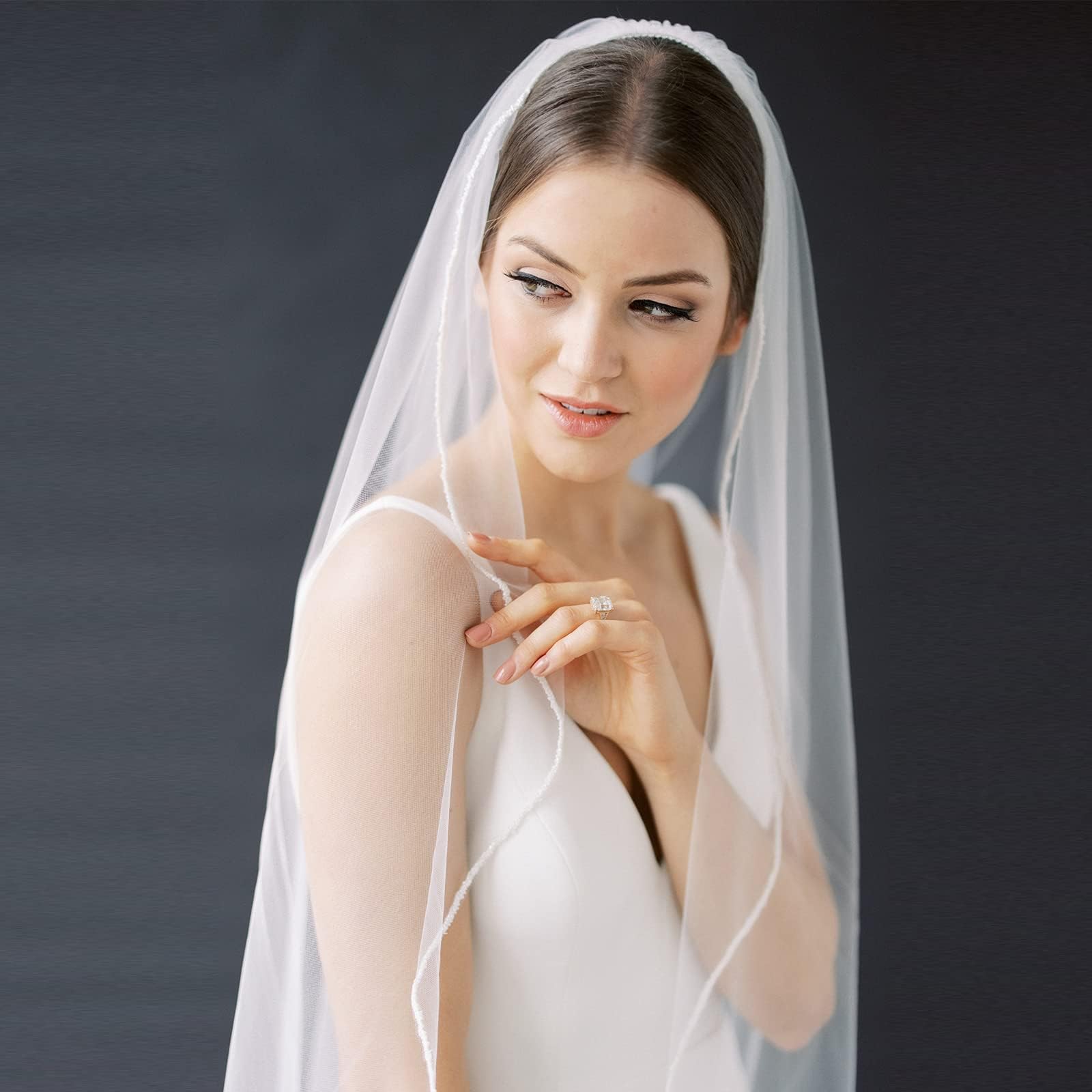 Velo de Novia Corto Borde de Lápiz Velos de Novia Simples Una Capa Elegante Velo de Novia Largo con Peine Suave Solo (un Color Marfil) (Marfil Negro)