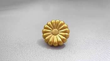 襟章 階級章 従軍記章 菊の花 日本軍 ピンズ バッジ  陸軍 隊長章 襟章 階級章 従軍記章 菊の花 日本軍 ピンズ バッジ 陸軍 隊長章