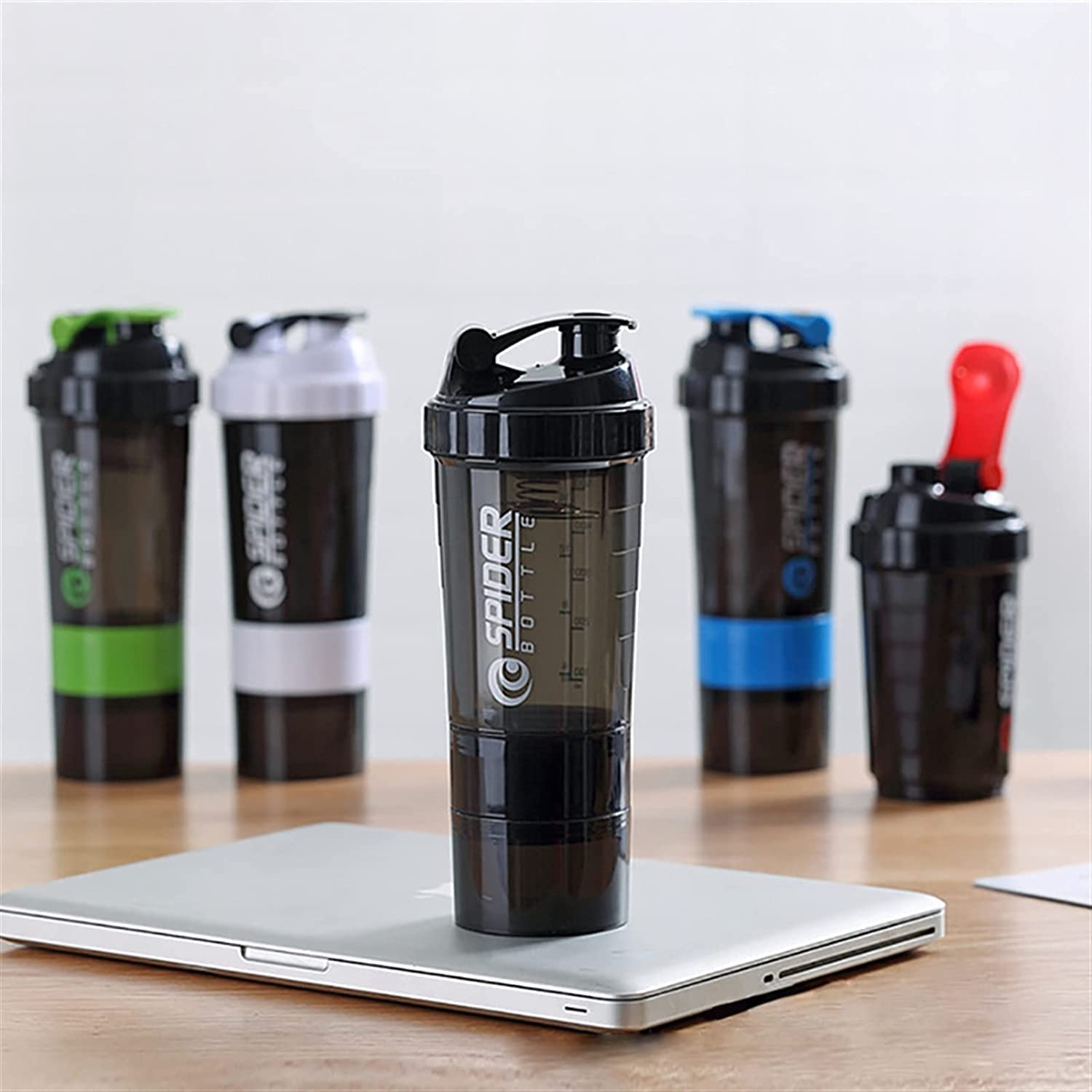 Wasserflasche für Sport Proteinpulver-Shake-Flasche Fitness-Studio-Trinkflasche Mehrfarbige Kunststoff-Wassermisch-Shaker-Wasserflasche Nachhaltige Wasserflasche (Blue : A White, Size : 500ml)